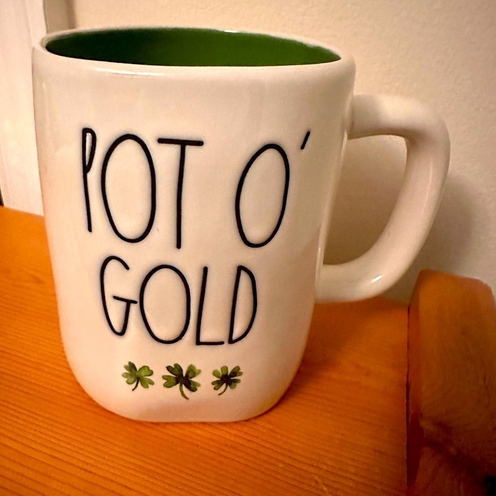 New Rae Dunn “Pot O’ Gold” Mug